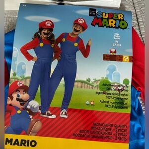Nintendo Super Mario costume kids M 7/8